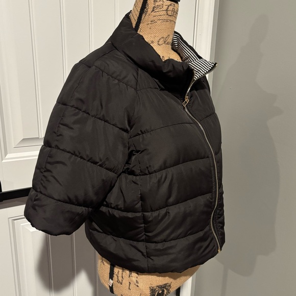 Chico’s Short Sleeve Puffer Jacket - Picture 2 of 9